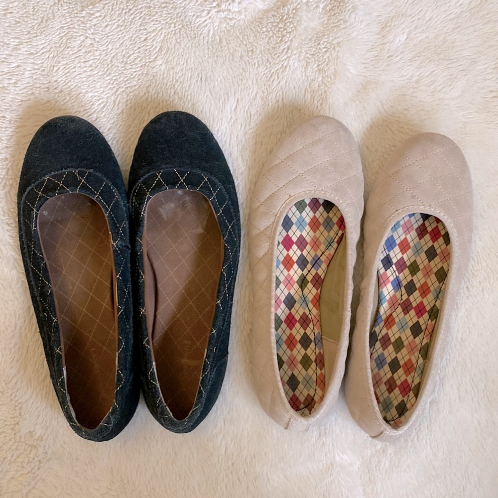 3/$60 Bundle of 2 Quilted Cream and Suede Black Slip On Flats - Picture 3 of 16